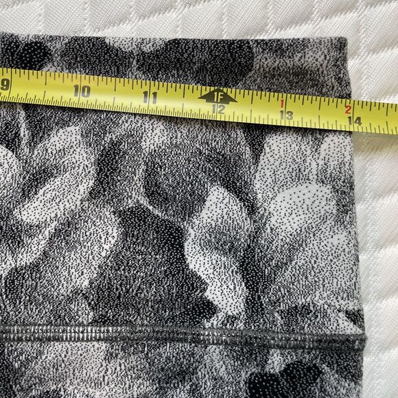 Athleta Floral $109 Elation Textured Stretch Tight Leggings Pants 7/8 Size M - Picture 8 of 11